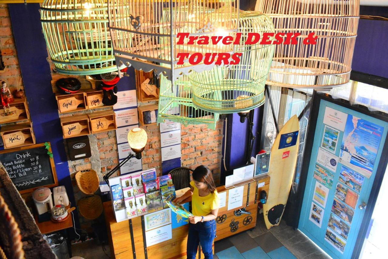 12Month Hostel Phuket Eksteriør bilde